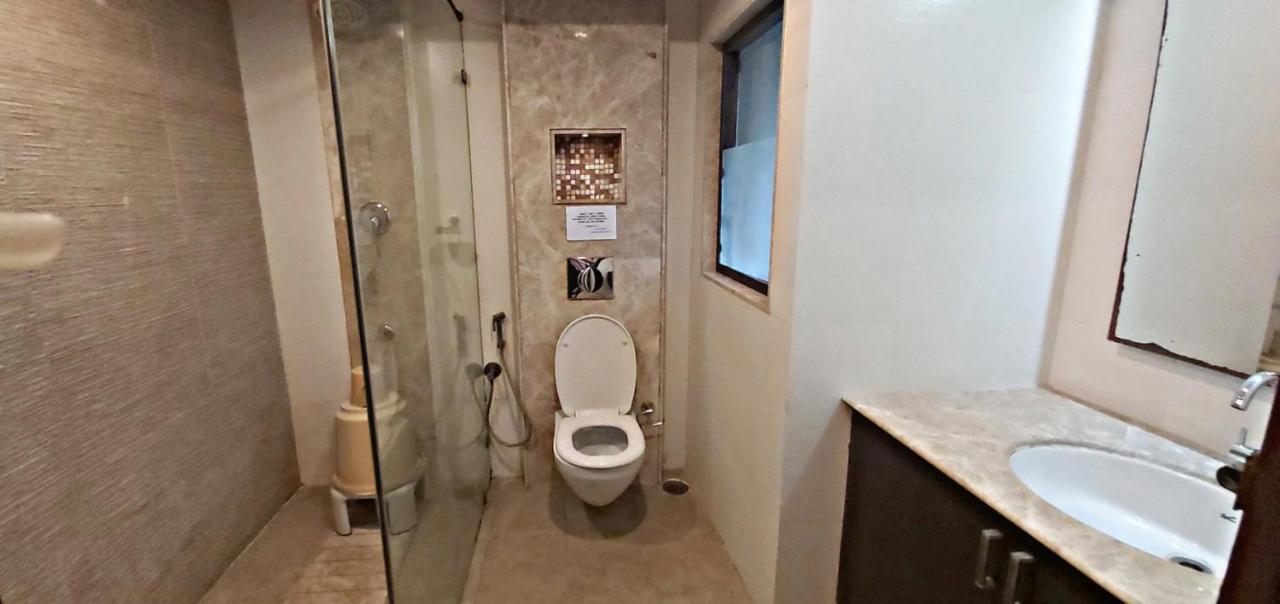 Suvarna Regency Hassan Exterior foto